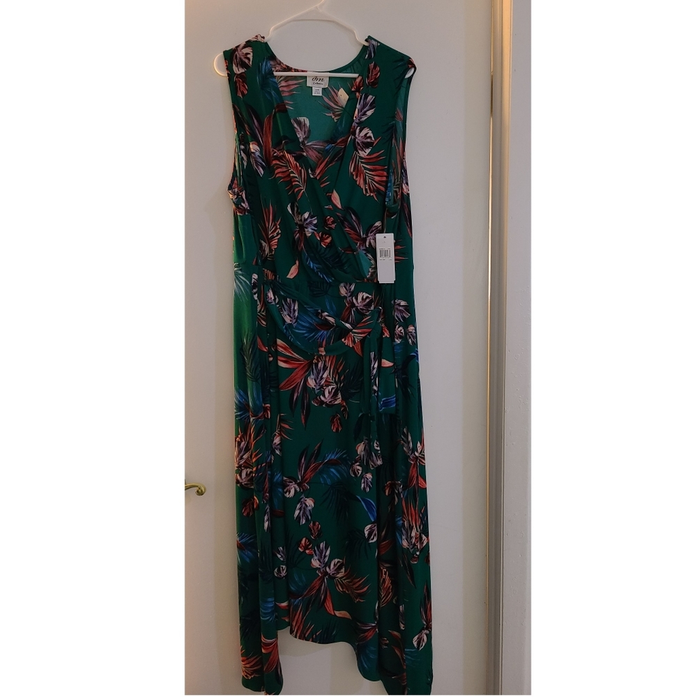 DM Faux Wrap Dress- Green, Floral